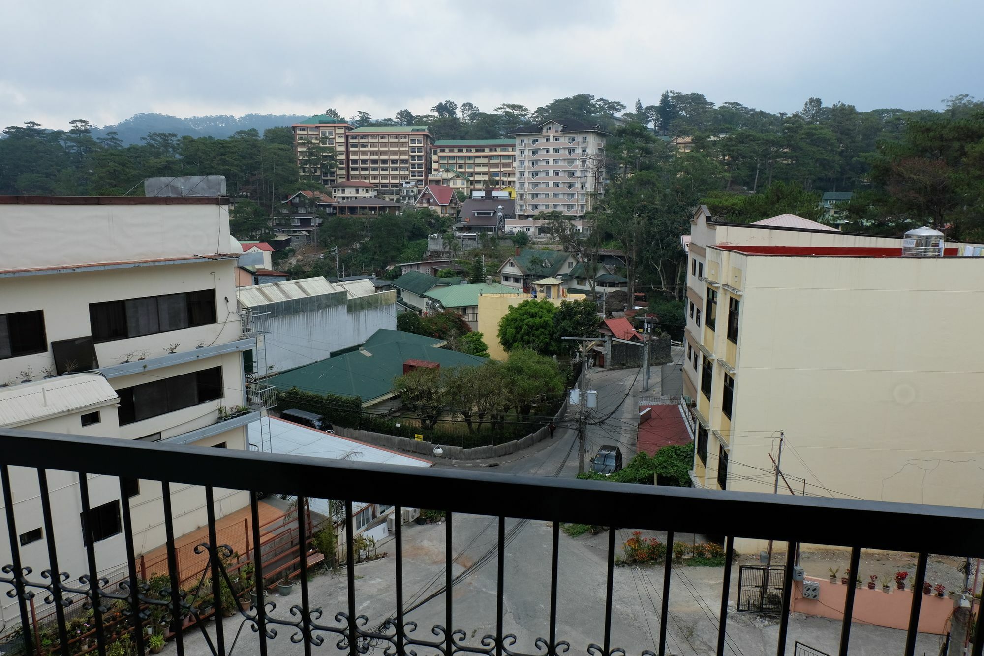 Vybe Travellers Pad Apartment Baguio City Bagian luar foto